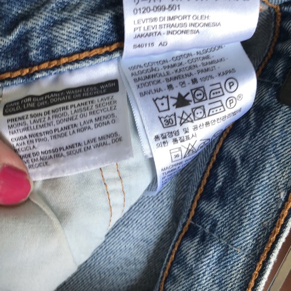 Levi’s distressed denim high waisted jeans, size 26 - Picture 7 of 8